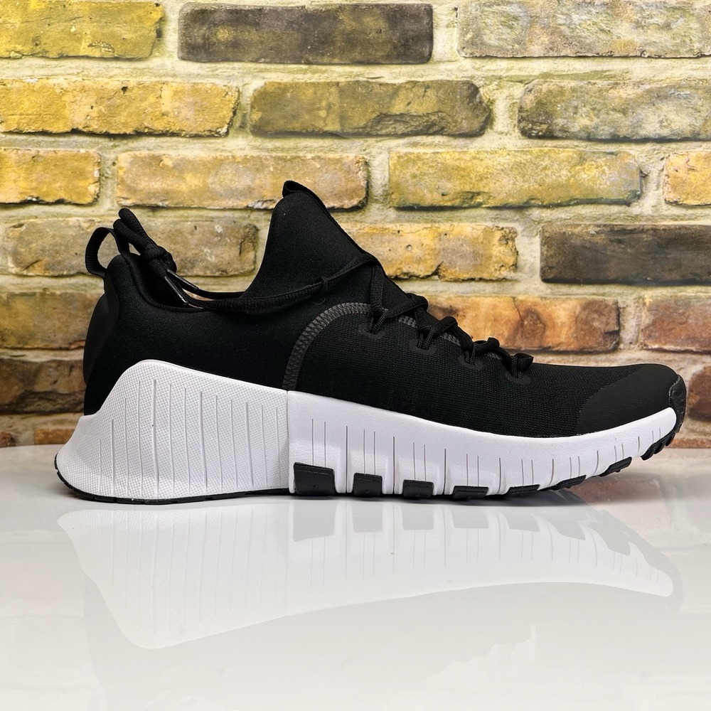 Mens Size 12 - Nike Free Metcon 6 Gym Training Shoes Black White FJ7127-001 - Picture 2 of 8
